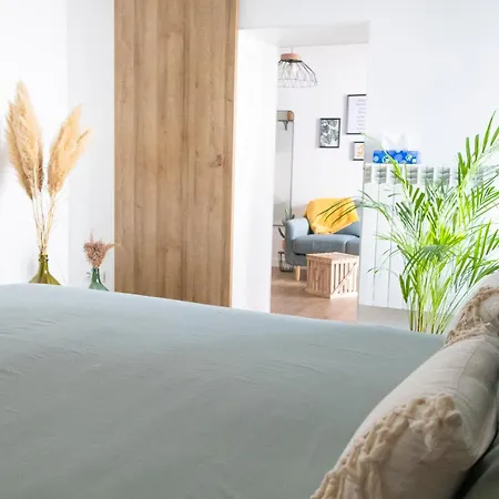 Apartment Joli Nid Douillet Proche Nimes